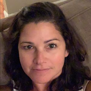 Meet your Posher, Dannielle